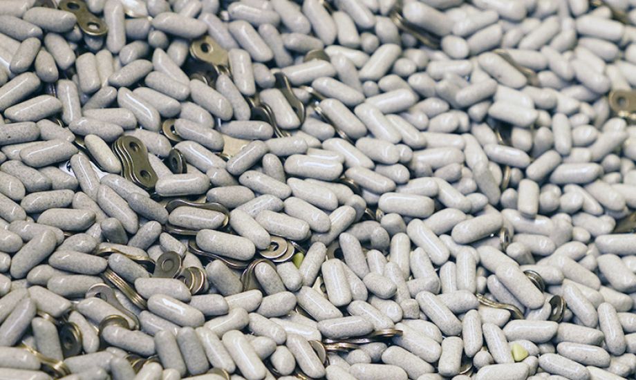 Trowalisieren (Gleitschleifen) – Effiziente Oberflächenbearbeitung & Entgraten